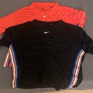 Nike crop tee bundle